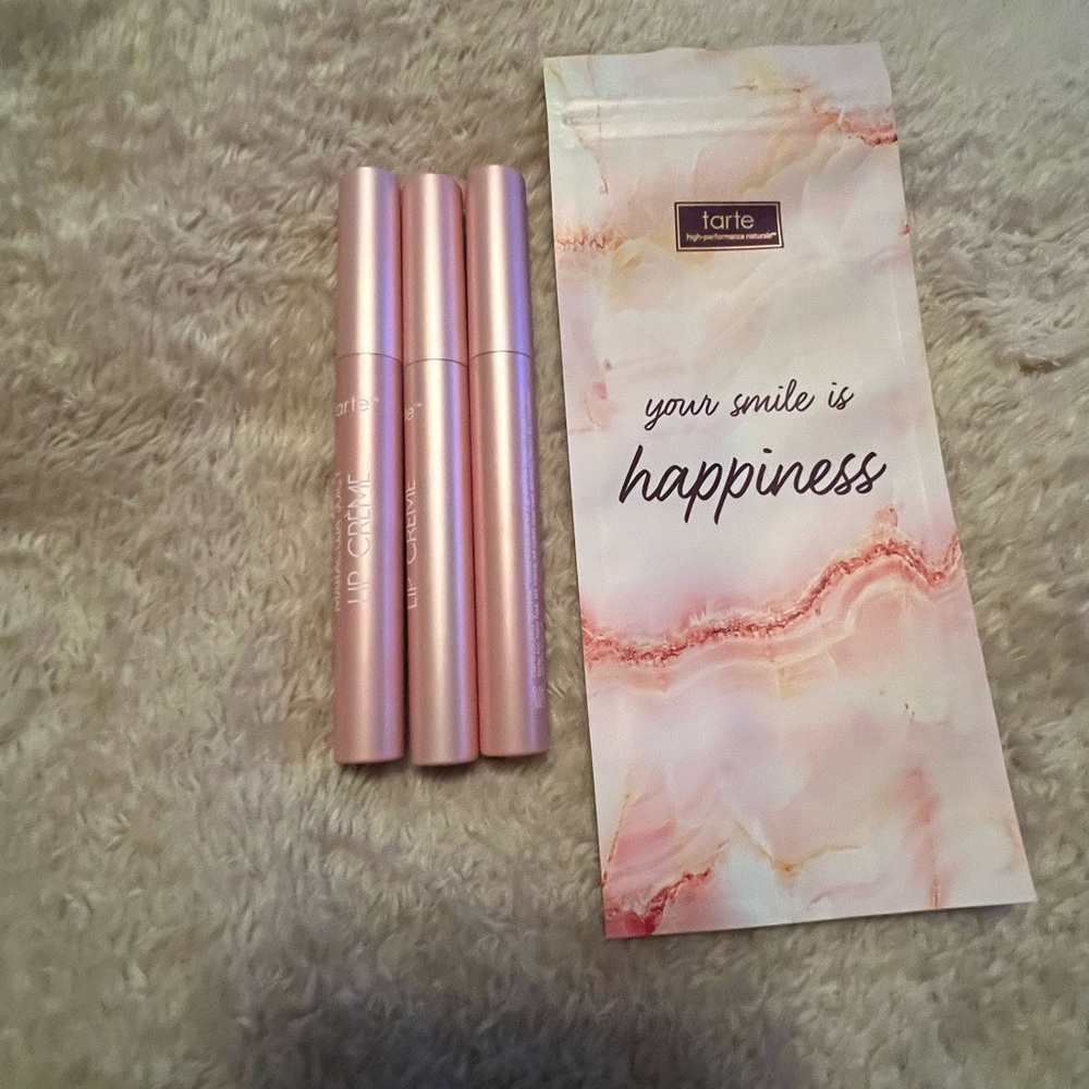 ✅tarte maracuja lip crème.